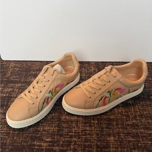 Crown & Ivy Tan Sneakers with Floral Embroidery
